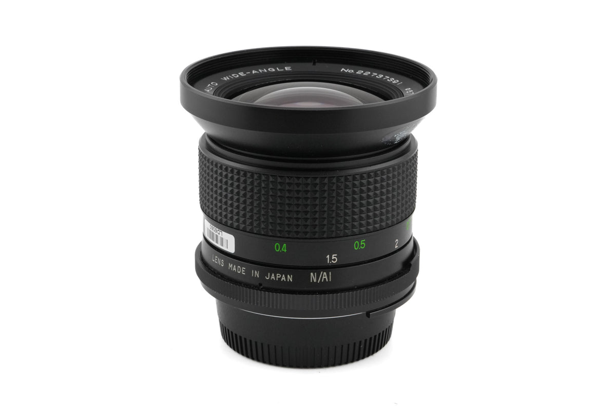 Vivitar 28mm f2.5 Auto Wide-Angle AI