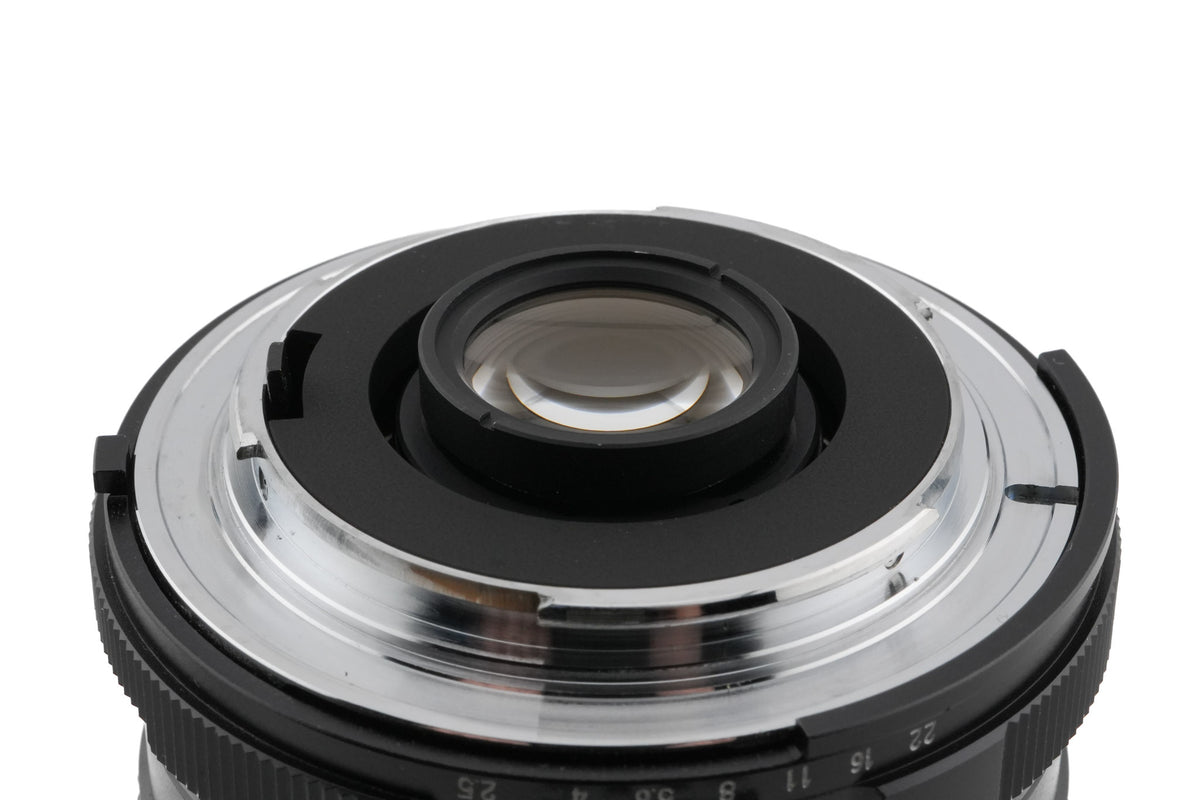 Vivitar 28mm f2.5 Auto Wide-Angle AI