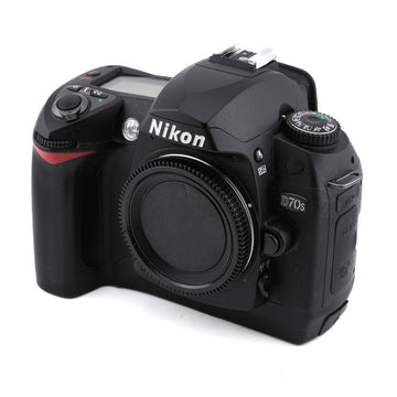 Nikon D70s