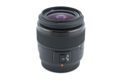 Sony 18-55mm f3.5-5.6 DT SAM II