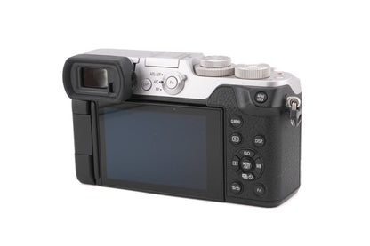 Panasonic Lumix DMC-GX8