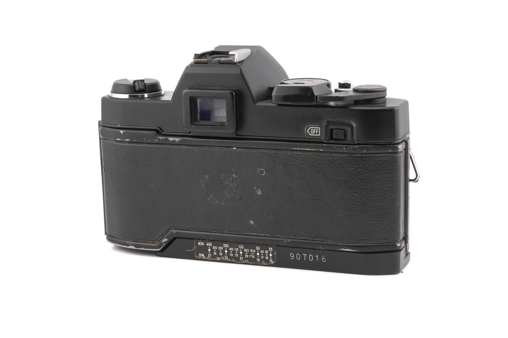 Konica Autoreflex TC