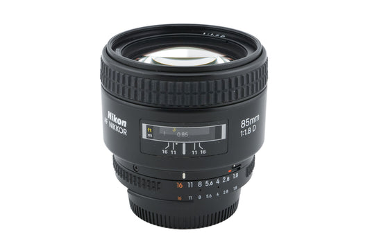 Nikon 85mm f1.8 AF Nikkor D