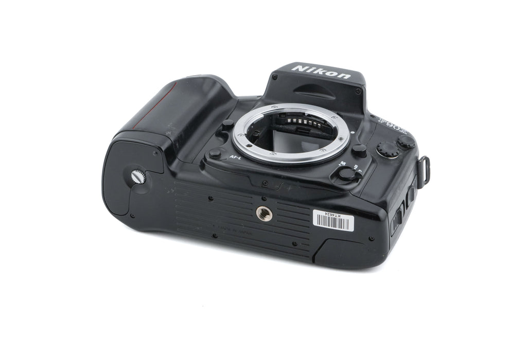 Nikon F90X