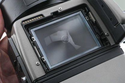 Hasselblad H1 + 80mm f2.8 HC + P40+ Digital Back + HV 90x Viewfinder