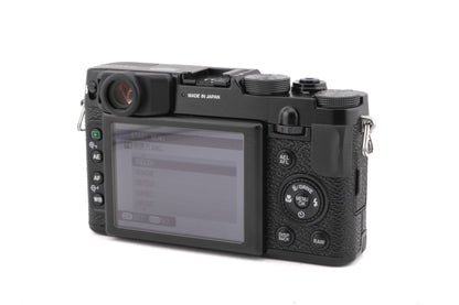 Fujifilm X10