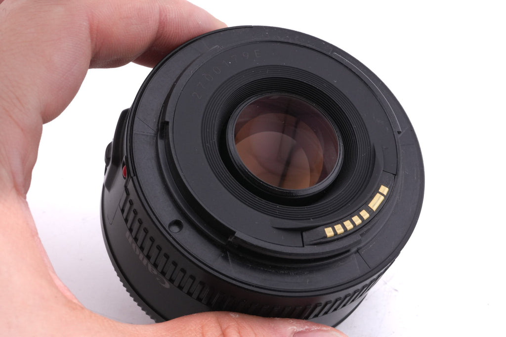 Canon 50mm f1.8 II