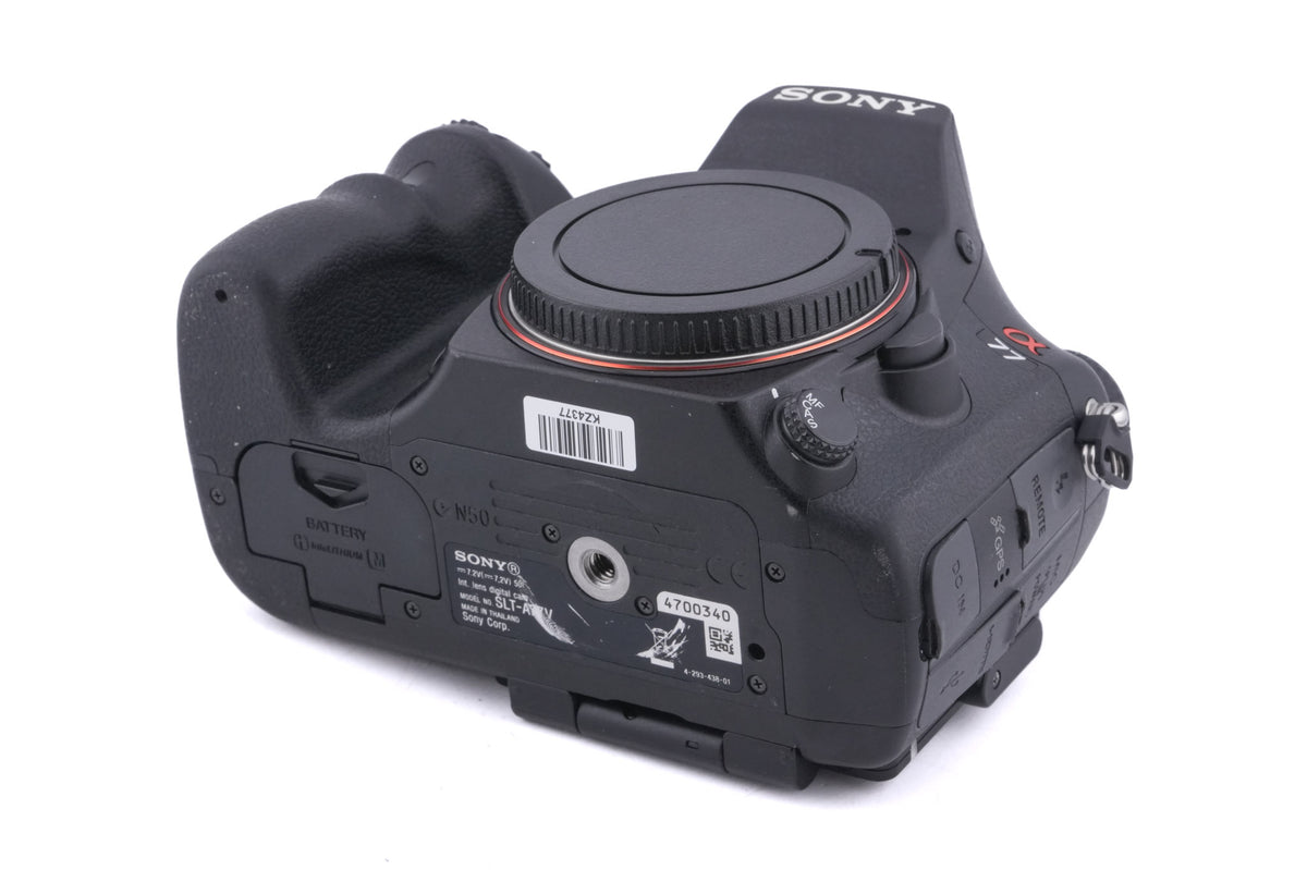 Sony A77V