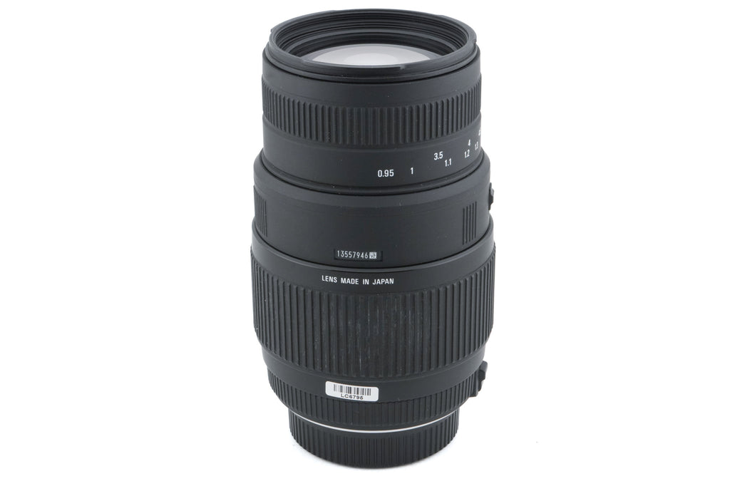Sigma 70-300mm f4-5.6 DG Macro