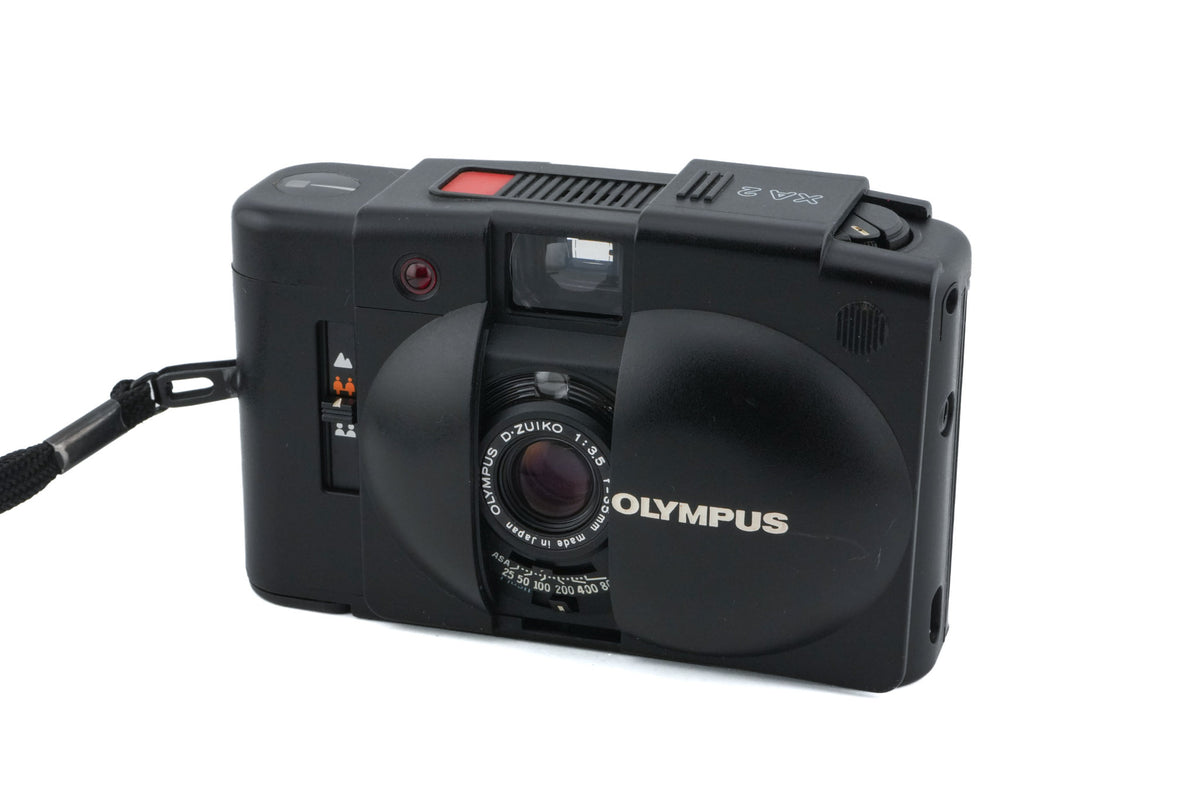 Olympus XA2 (Black)