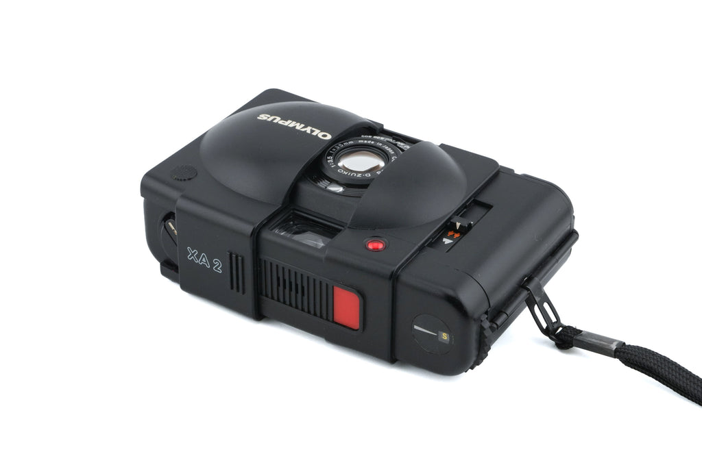 Olympus XA2 (Black)