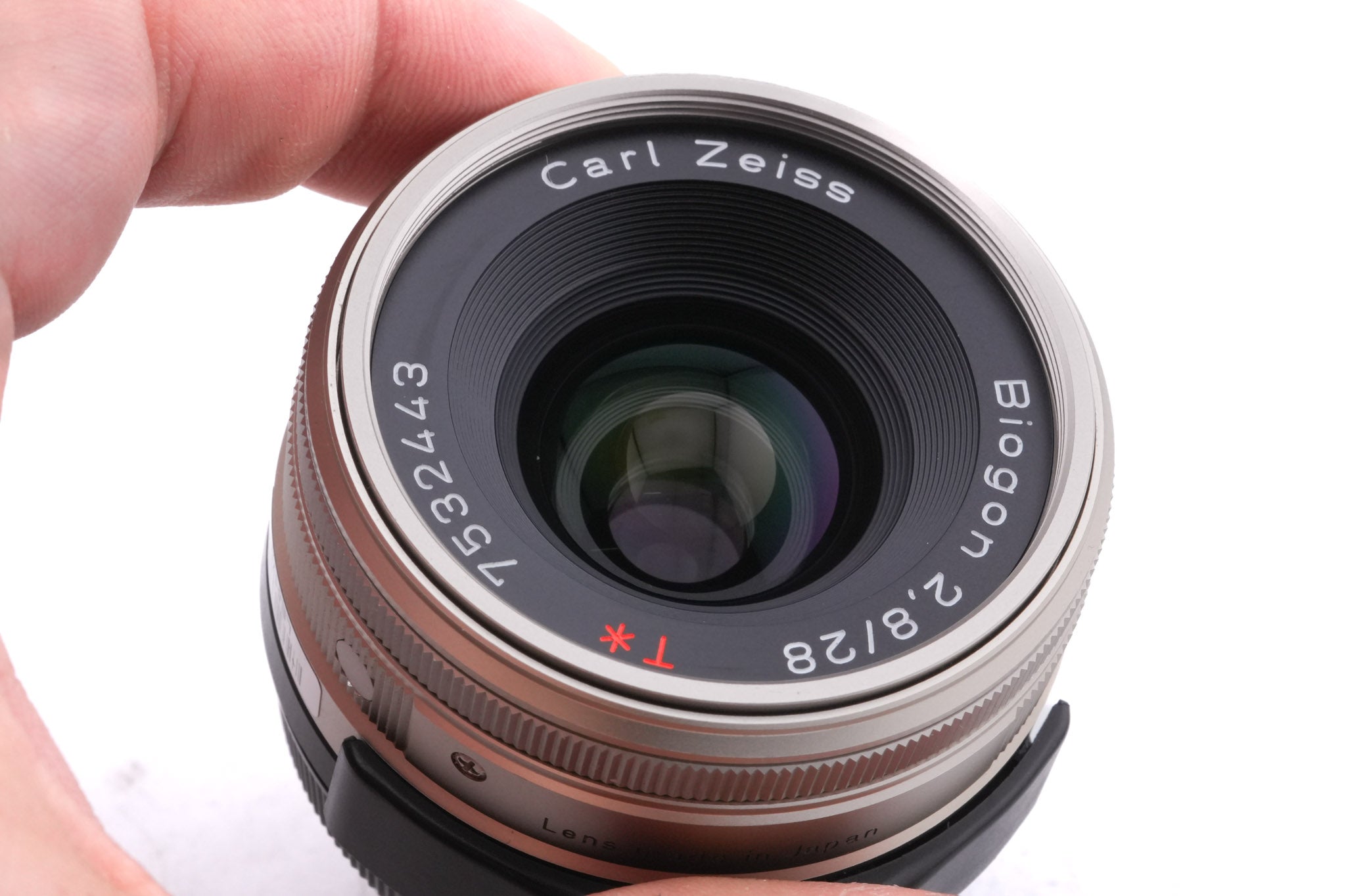 Carl Zeiss 28mm f2.8 Biogon T*