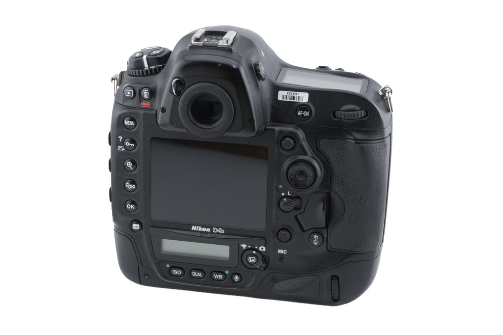 Nikon D4S