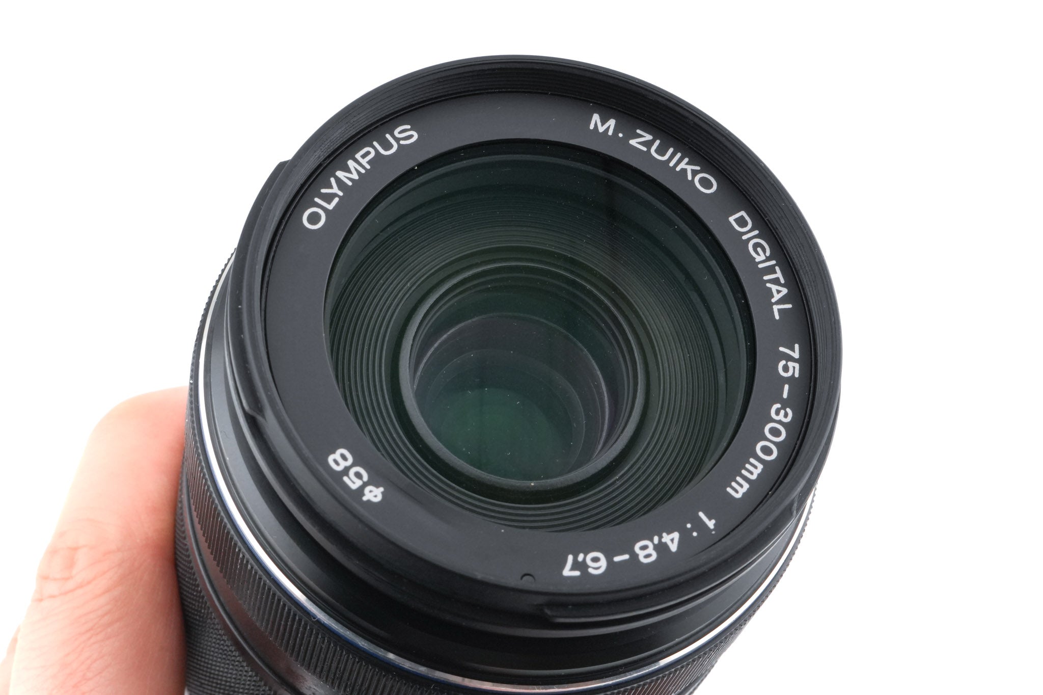 Olympus 75-300mm f4.8-6.7 M.Zuiko Digital II ED MSC