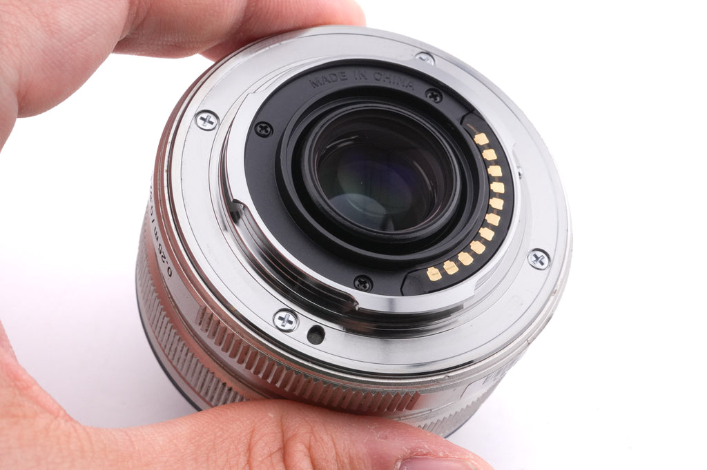Olympus 17mm f1.8 M.Zuiko Digital MSC