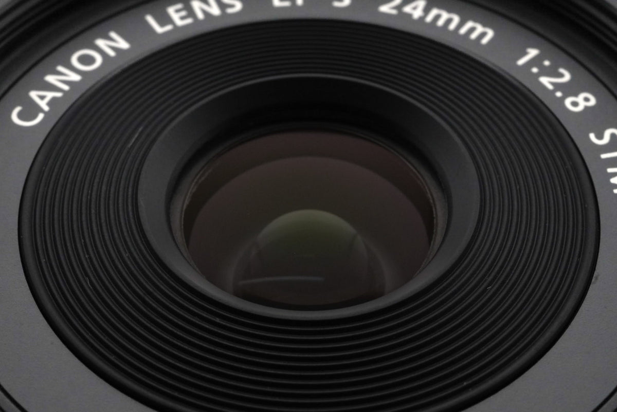 Canon 24mm f2.8 STM