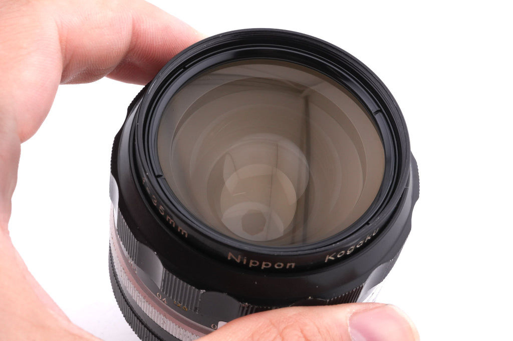 Nikon 35mm f2 Nikkor-O Auto Pre-AI