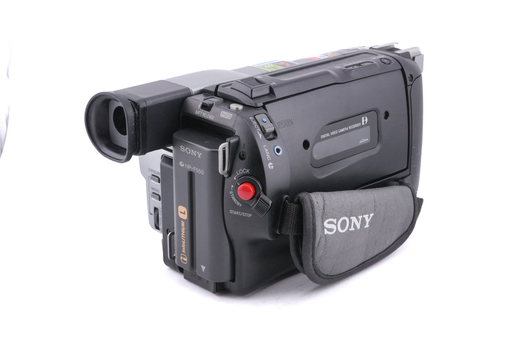 Sony Handycam DCR-TR7000E