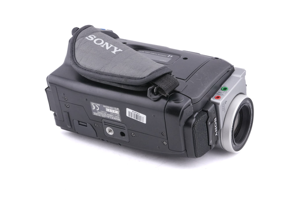 Sony Handycam DCR-TR7000E
