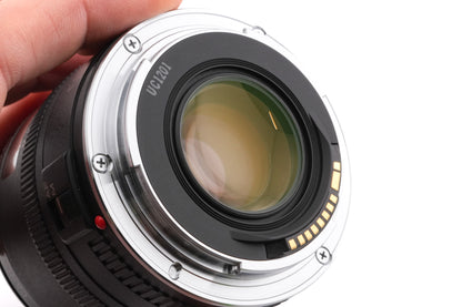 Canon 50mm f2.5 Compact-Macro