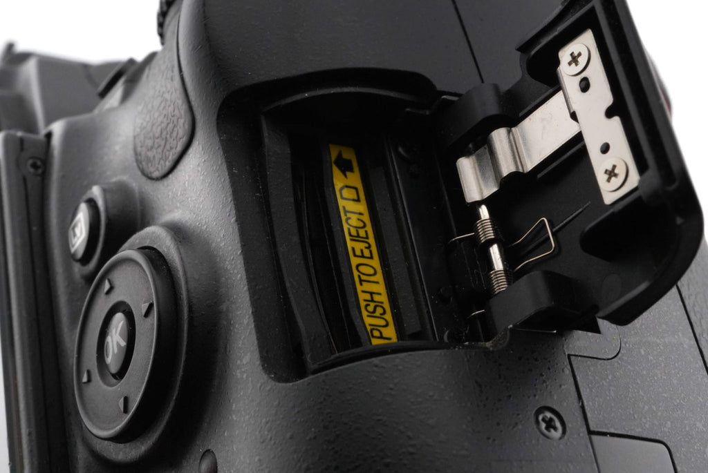 Nikon D5000