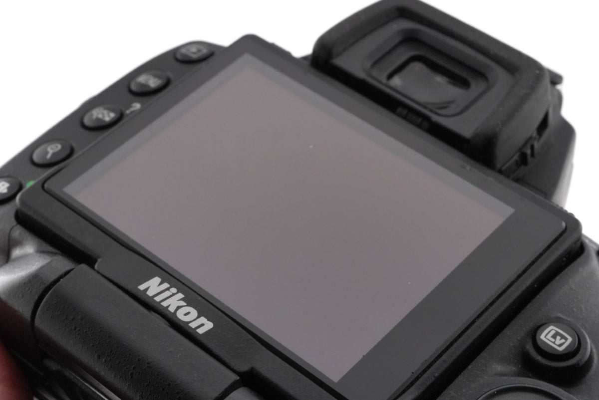 Nikon D5000