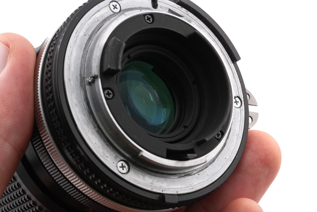 Nikon 35-105mm f3.5-4.5 Zoom-Nikkor AI-S