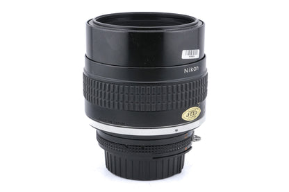 Nikon 105mm f1.8 Nikkor AI-S