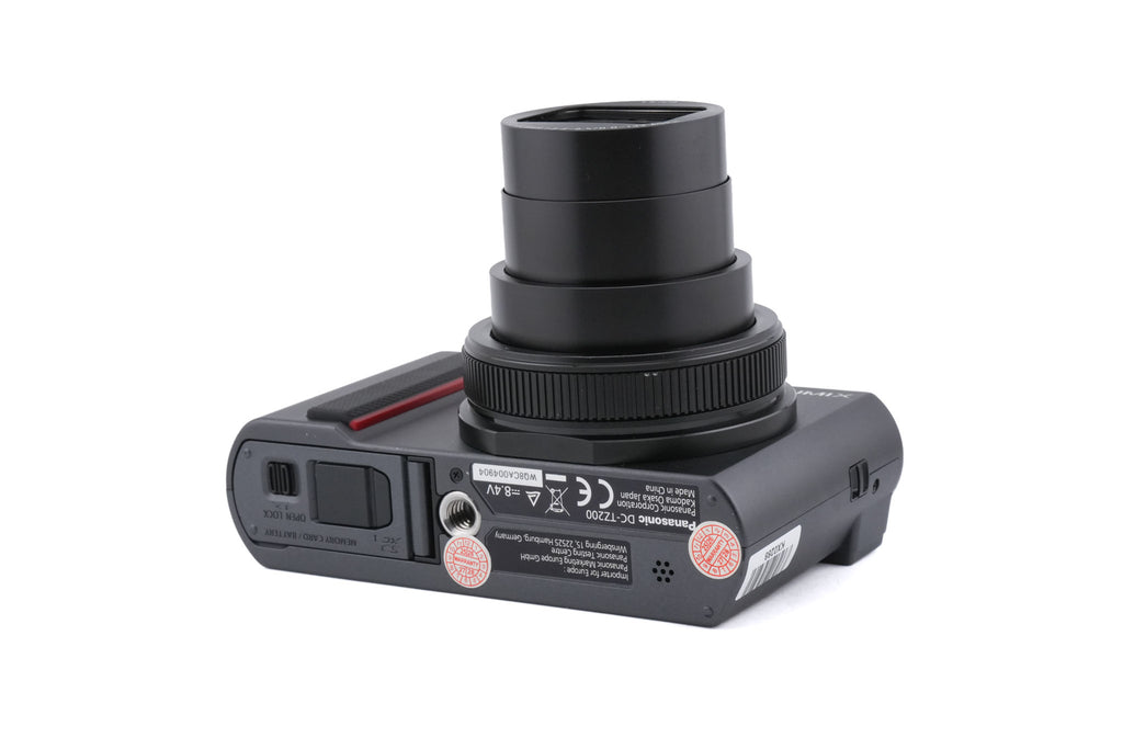Panasonic Lumix DC-TZ200