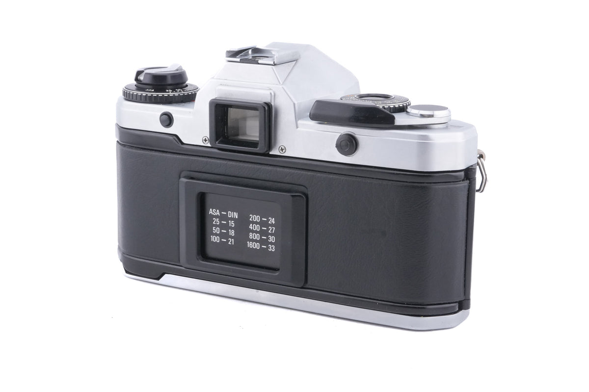 Yashica FX-D Quartz + 50mm f2 ML