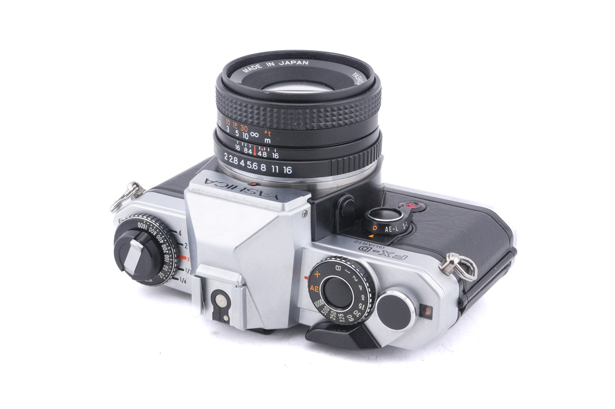 Yashica FX-D Quartz + 50mm f2 ML