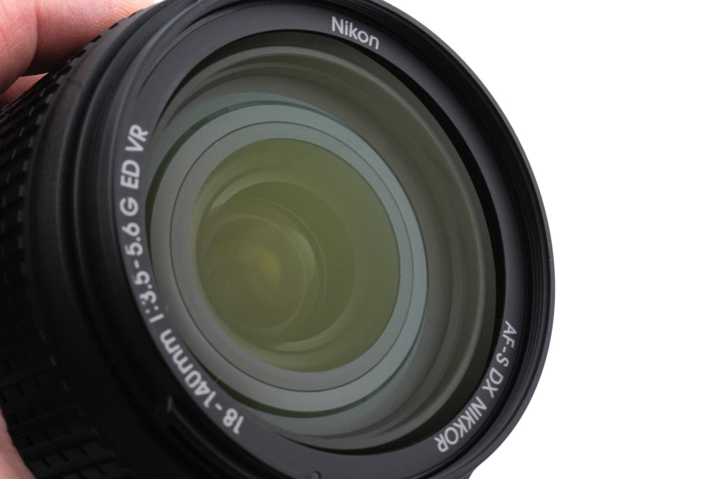 Nikon 18-140mm f3.5-5.6 AF-S Nikkor G ED VR