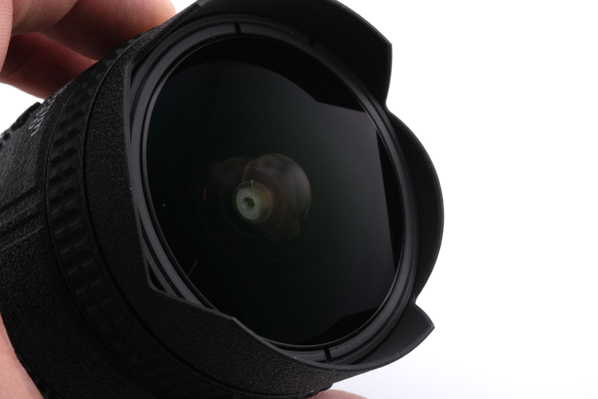 Nikon 16mm f2.8 AF Fisheye Nikkor D