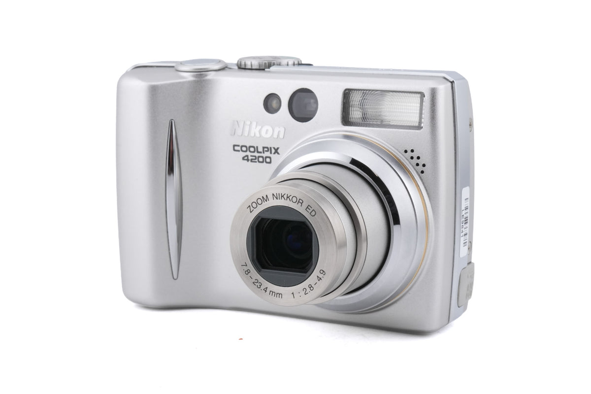 Nikon Coolpix 4200