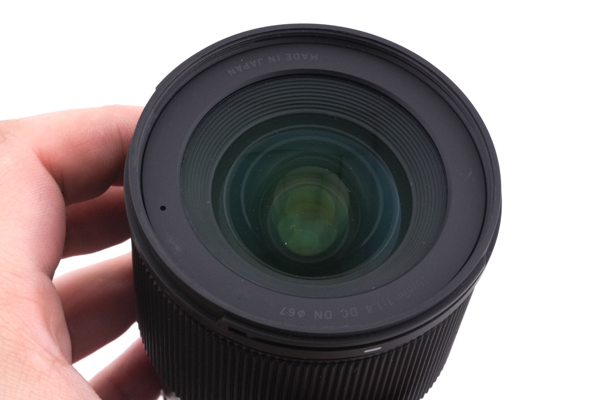 Sigma 16mm f1.4 DC DN Contemporary (017)