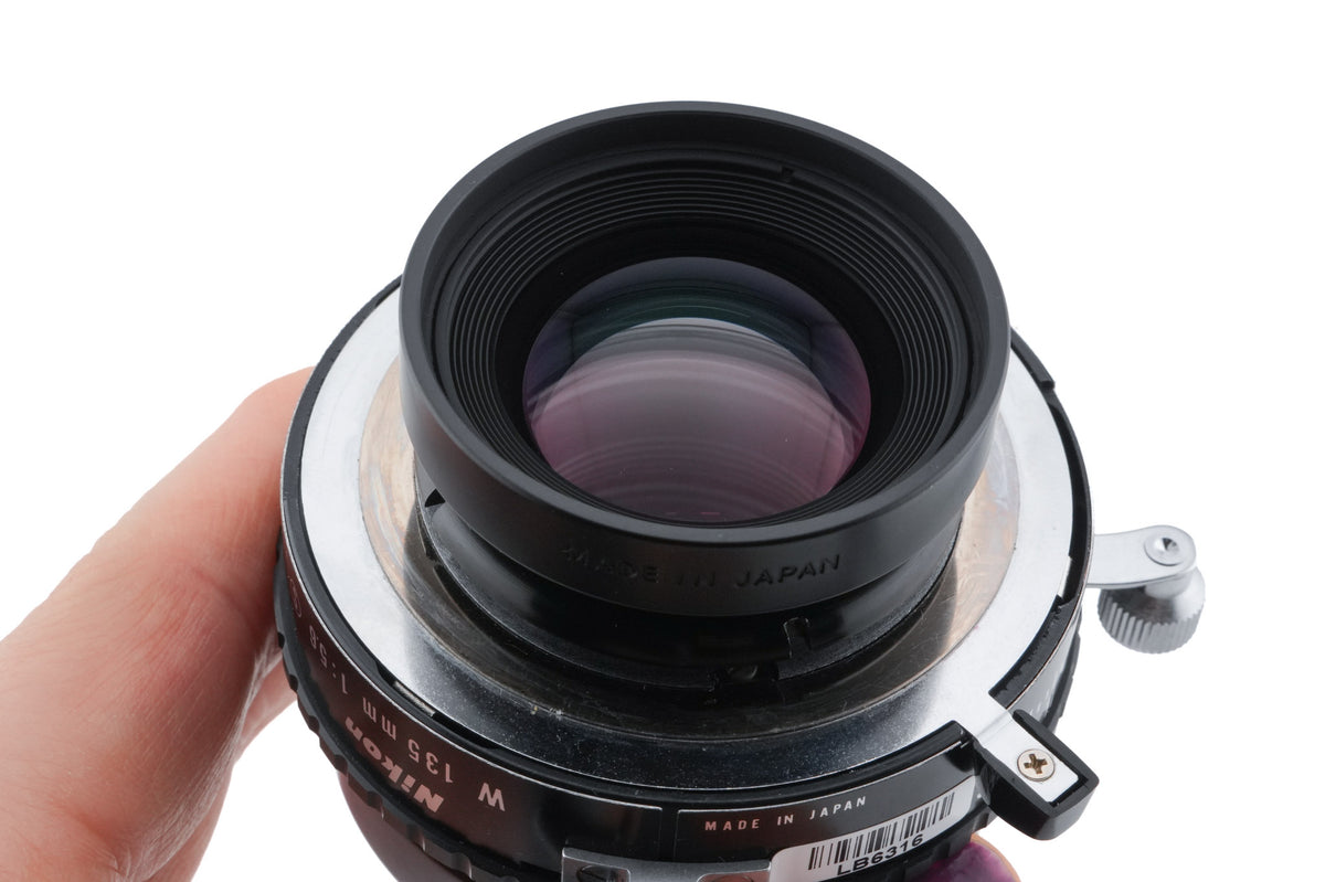 Nikon 135mm f5.6 Nikkor-W (Shutter)
