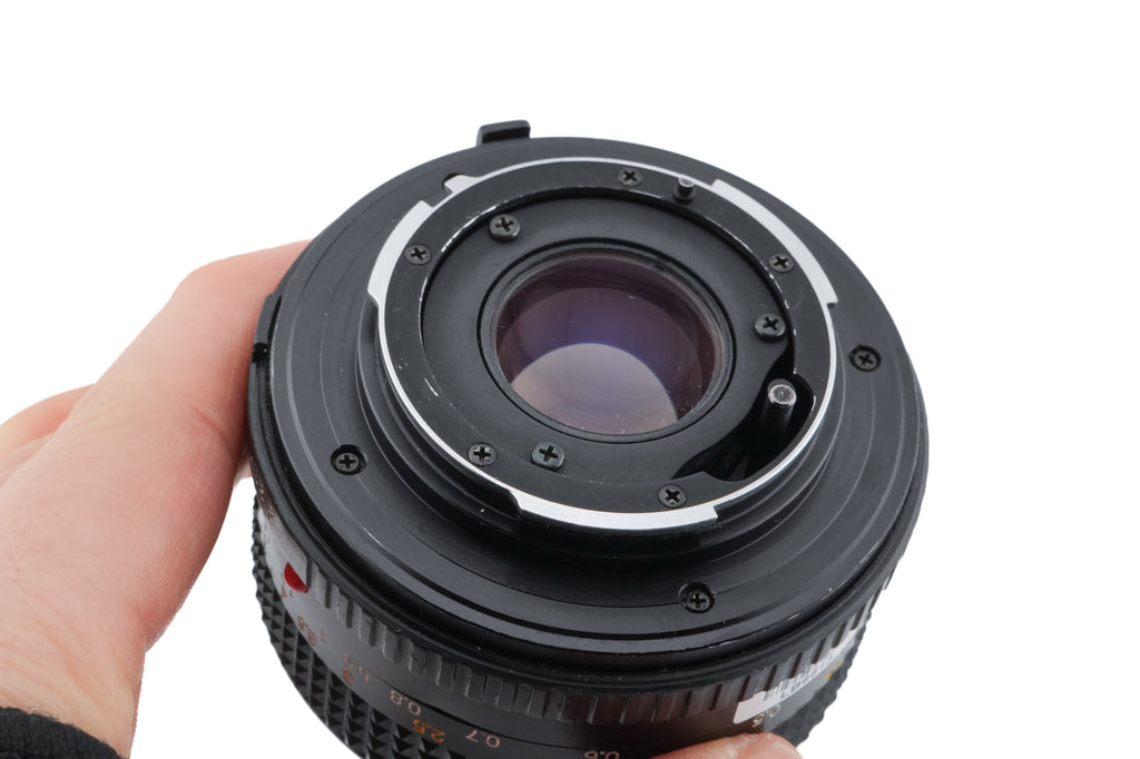 Minolta 50mm f2 MD