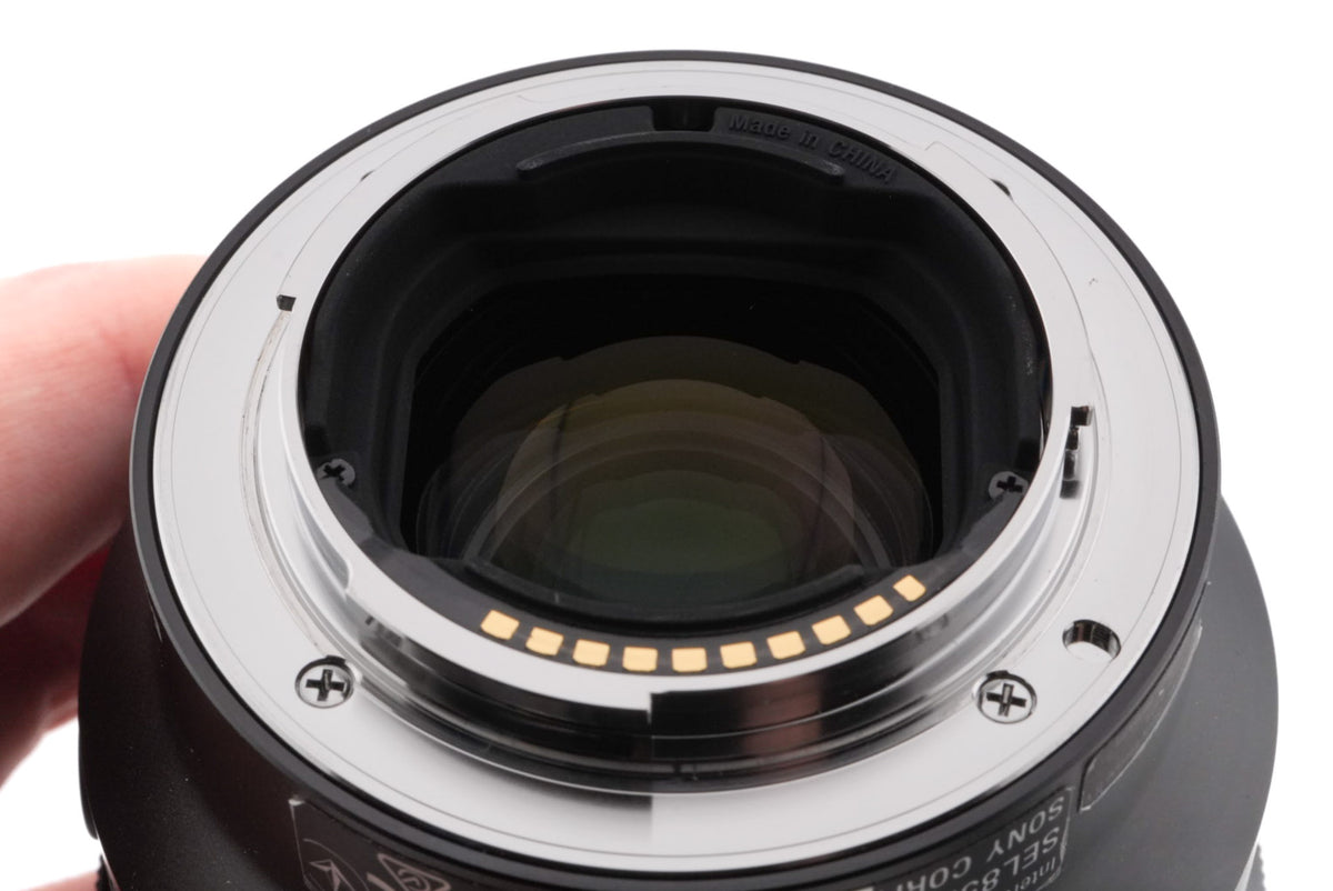 Sony 85mm f1.8 (SEL85F18)