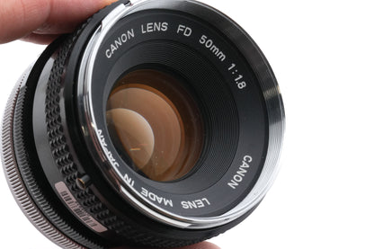 Canon 50mm f1.8 (Chrome Nose)