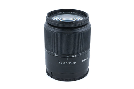 Sony 18-70mm f3.5-5.6 DT Macro