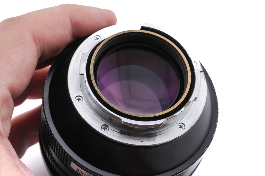 Leica 50mm f1 Noctilux-M (Type III) (11821) + Lens Hood (50mm f1) (12544)