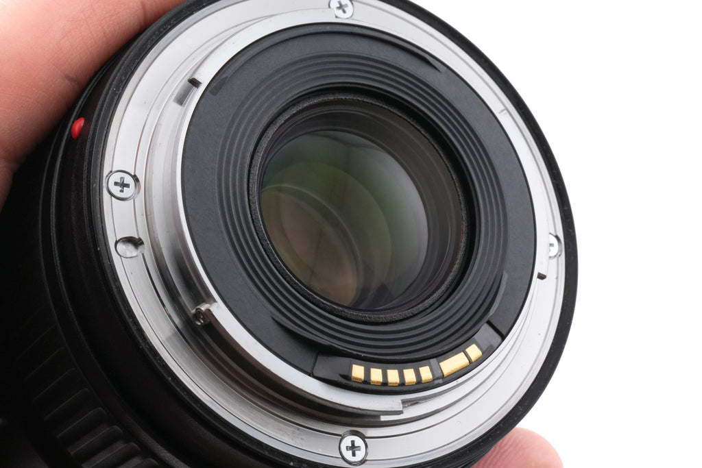 Canon 16-35mm f4 L IS USM