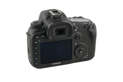 Canon EOS 7D Mark II