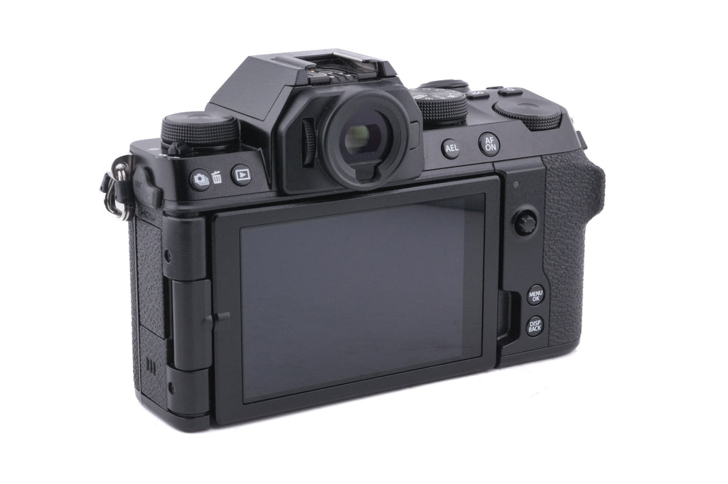Fujifilm X-S10