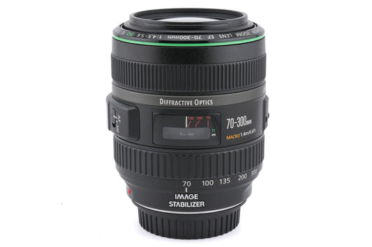 Canon 70-300mm f4.5-5.6 DO IS USM
