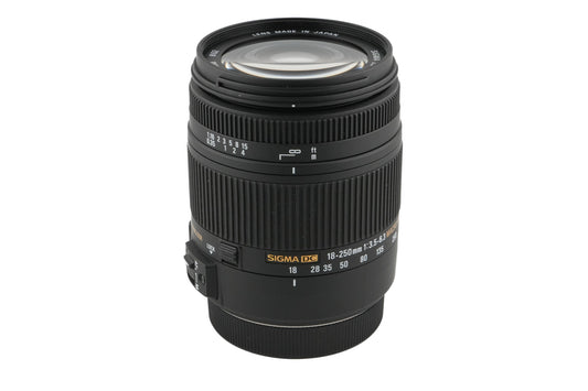 Sigma 18-250mm f3.5-6.3 DC OS Macro HSM