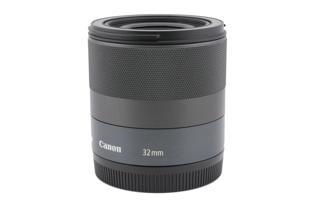 Canon 32mm f1.4 STM