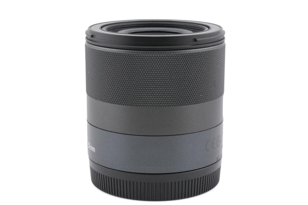 Canon 32mm f1.4 STM