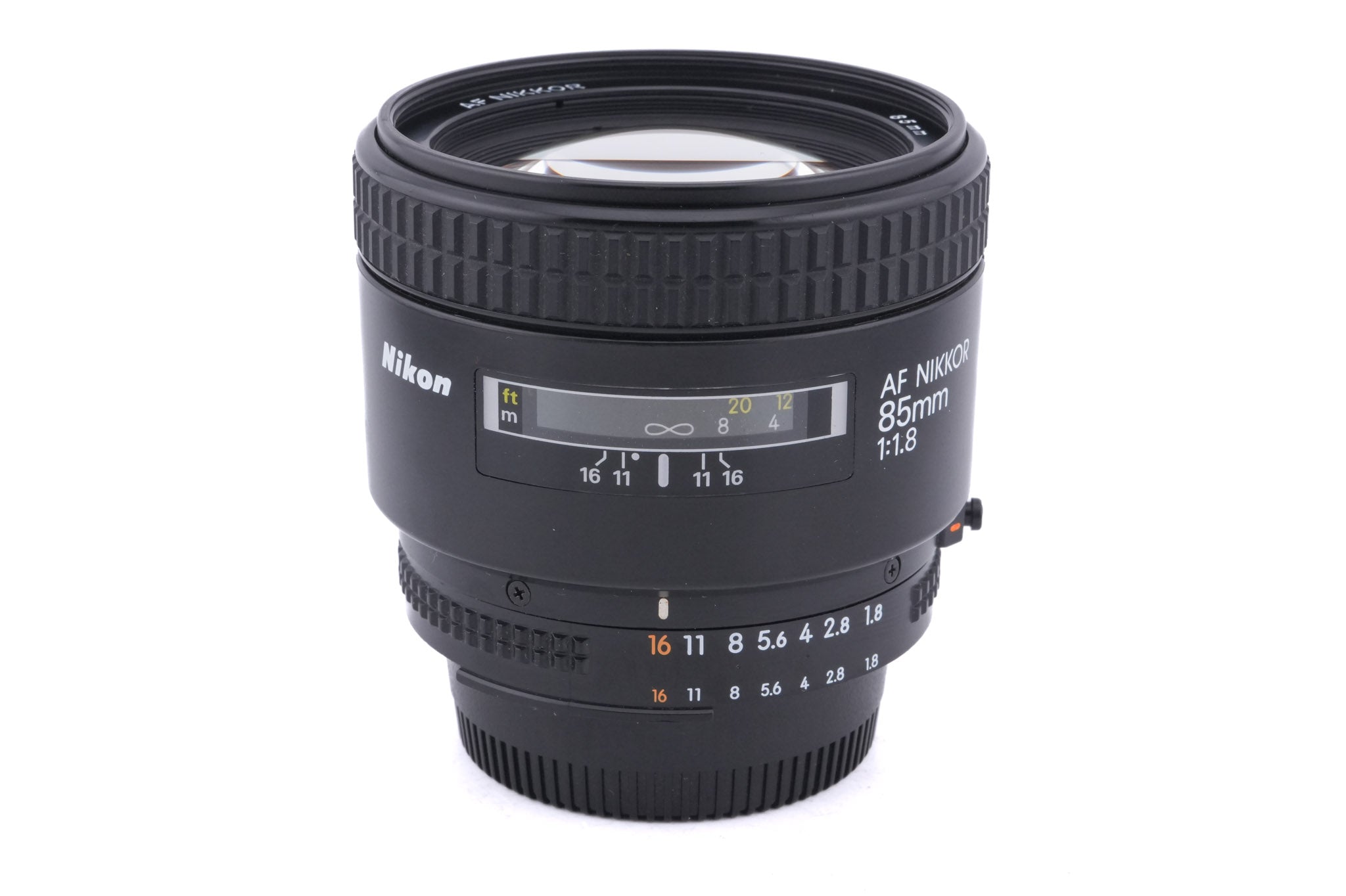 Nikon 85mm f1.8 AF Nikkor