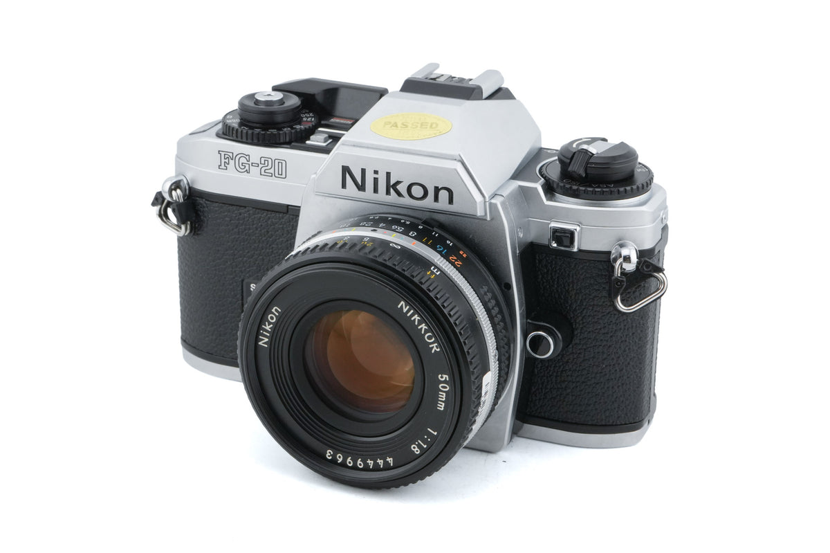 Nikon FG-20 + 50mm f1.8 Nikkor AI-S (0.6m)